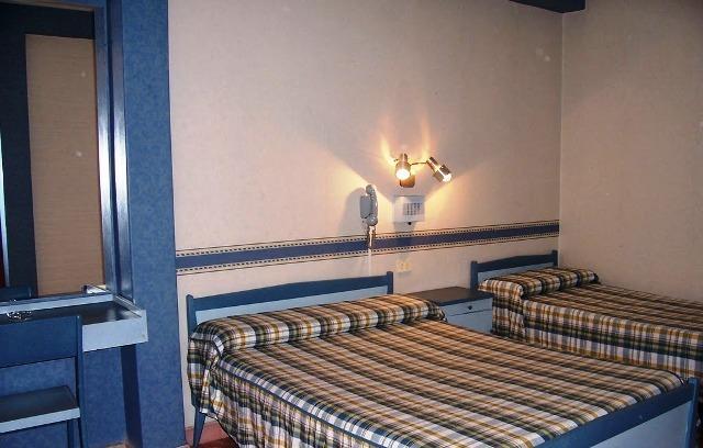 Monte Carlo Hotel Villa Carlos Paz Room photo